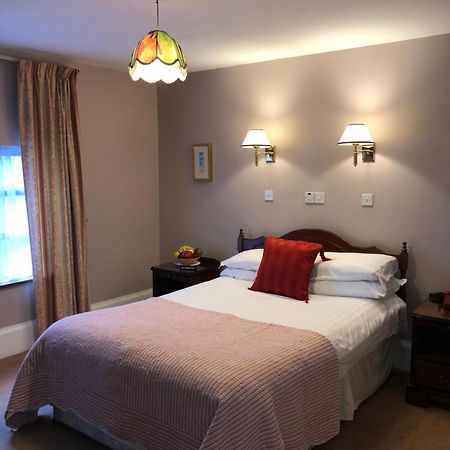 Tully'S Hotel Castlerea Extérieur photo
