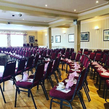Tully'S Hotel Castlerea Extérieur photo
